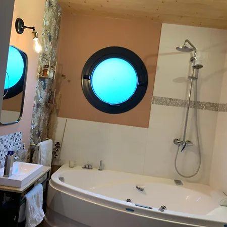 Bed and Breakfast D'hotes De Cecile